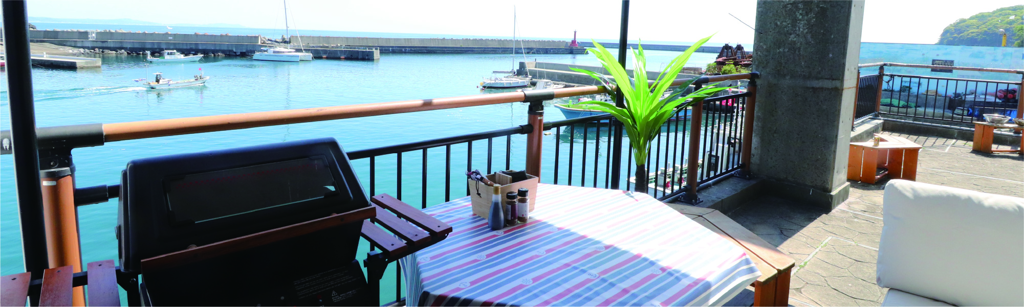 TERRACE CAMP BBQ　真鶴港　魚座
